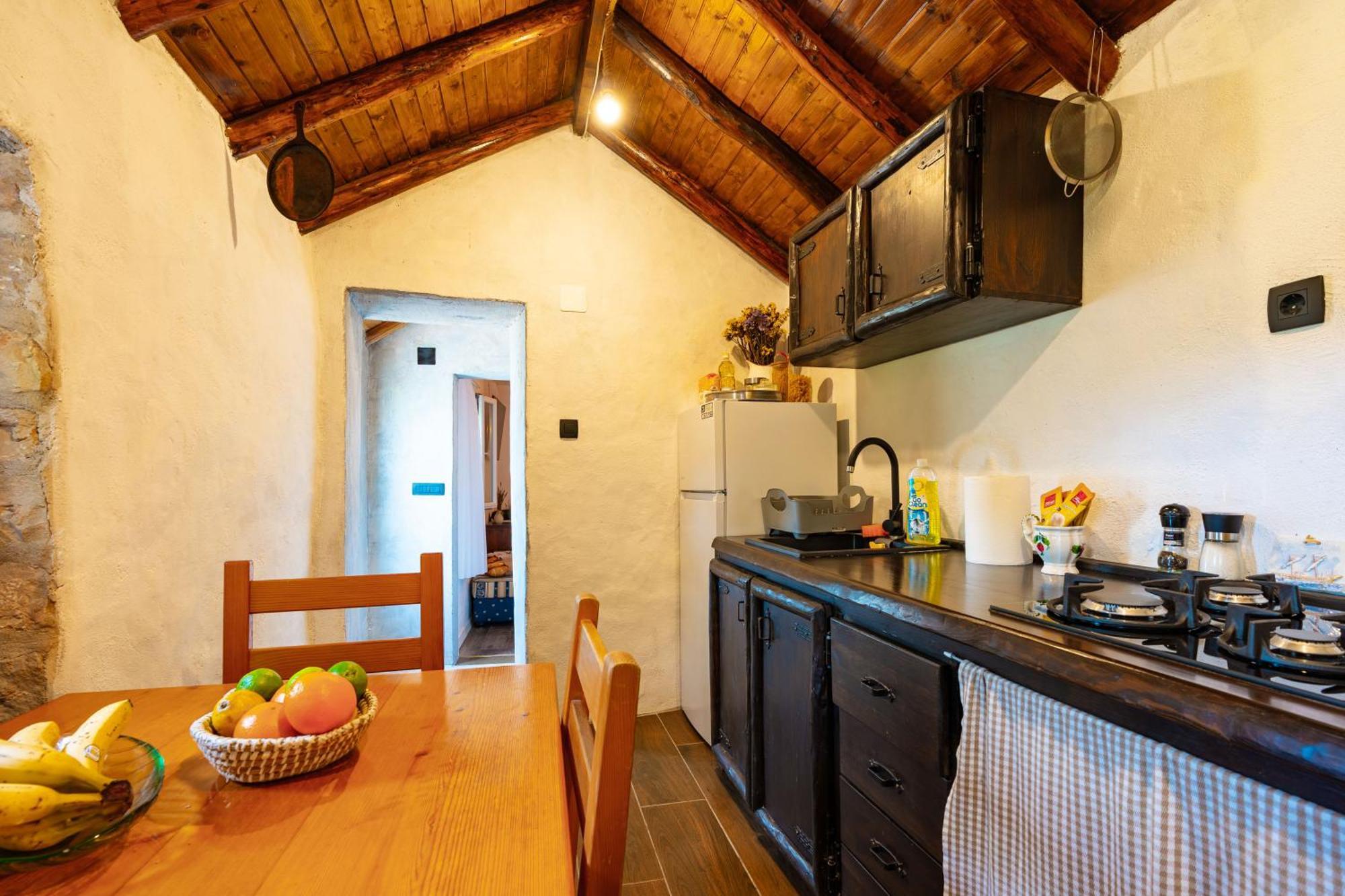 Meadow Hill Semesterbostad Zrnovo